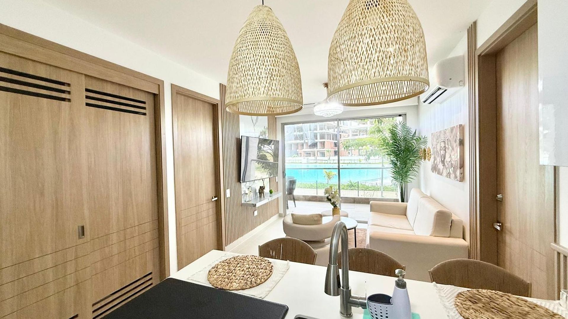 Baia Krystal P4, 1a Cartagena