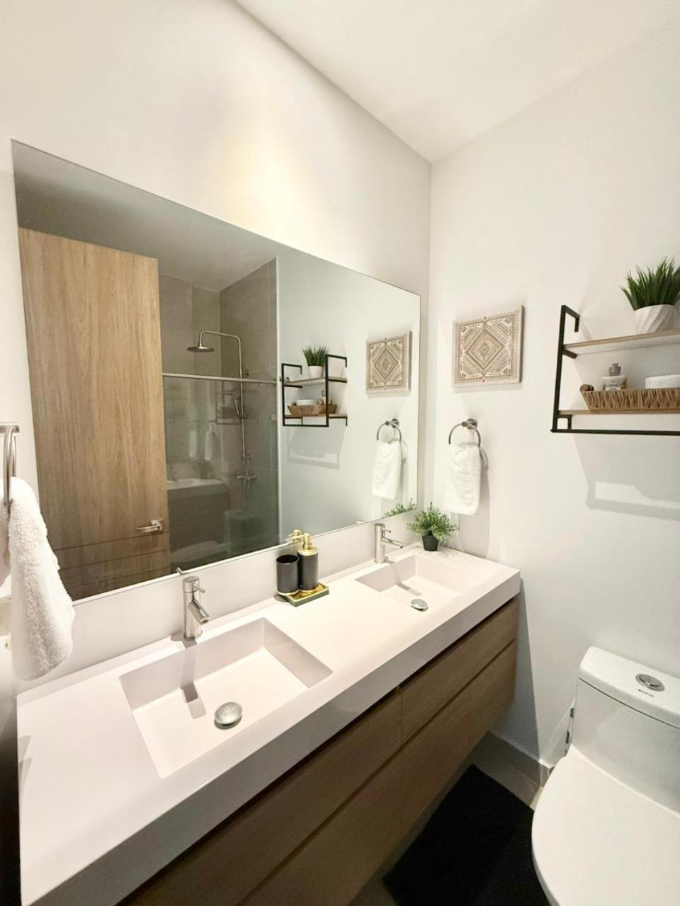 Baia Krystal P4, 1a Apartamento *