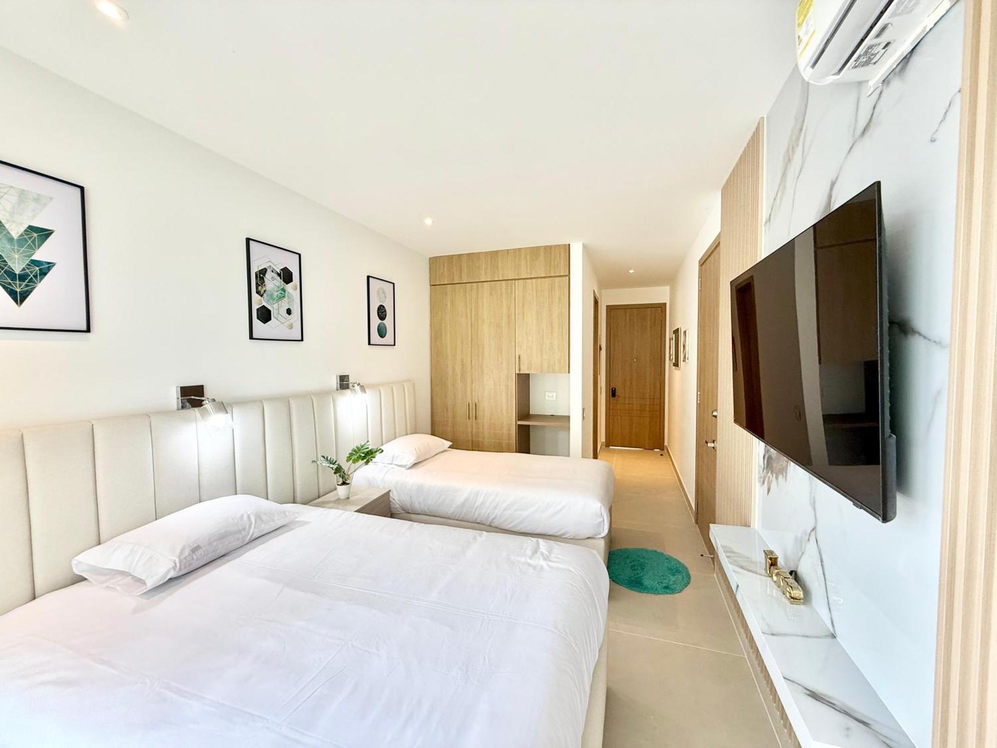 Baia Krystal P4, 1a Cartagena