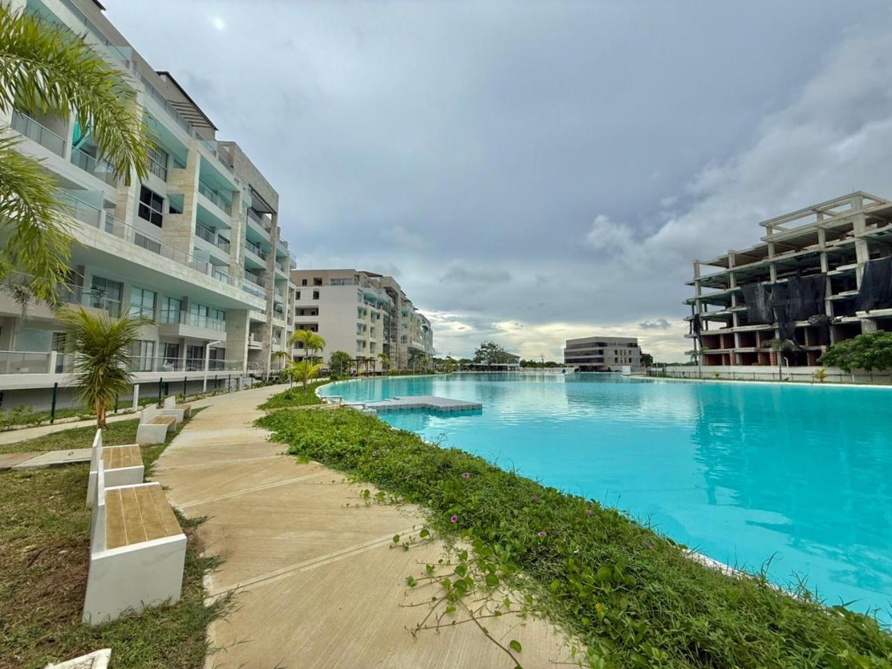 Baia Krystal P4, 1a Apartamento *